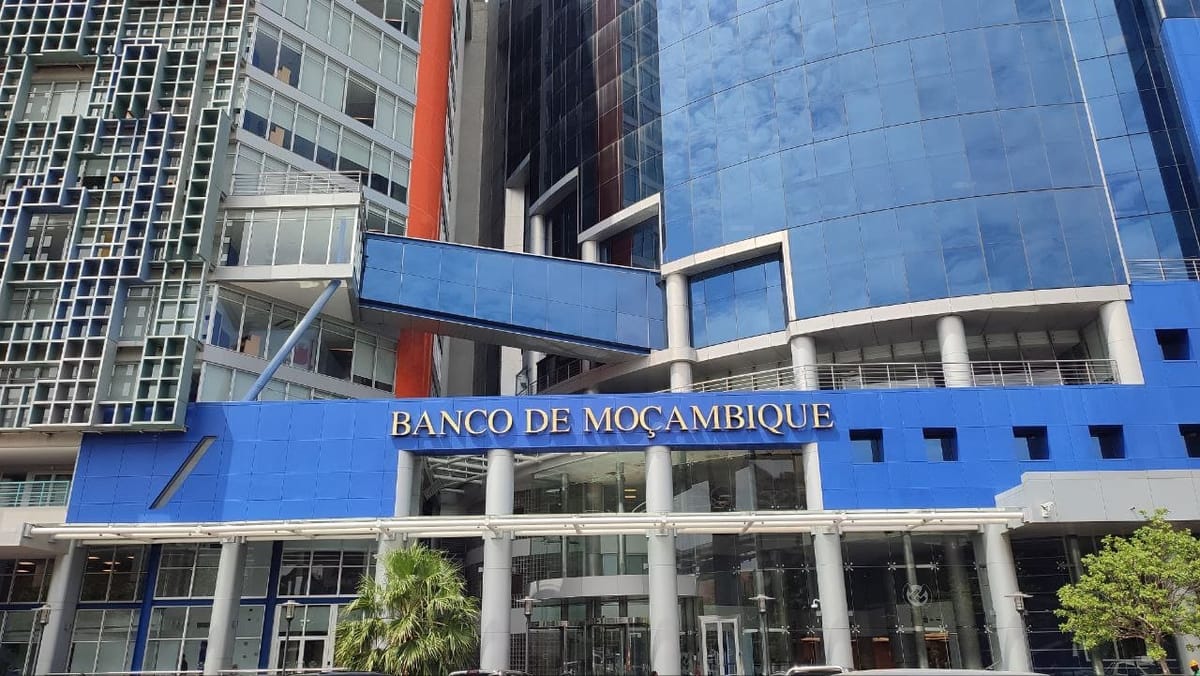 Online shoppers face the currency crunch