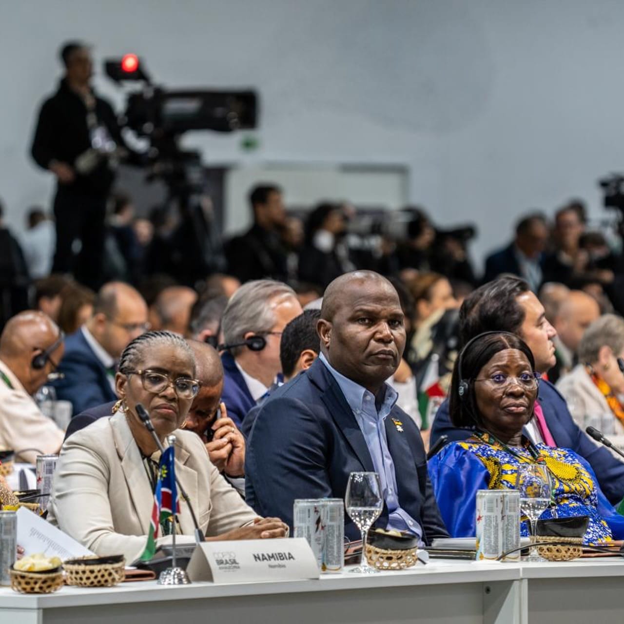 Donors won’t fix the government’s neglect