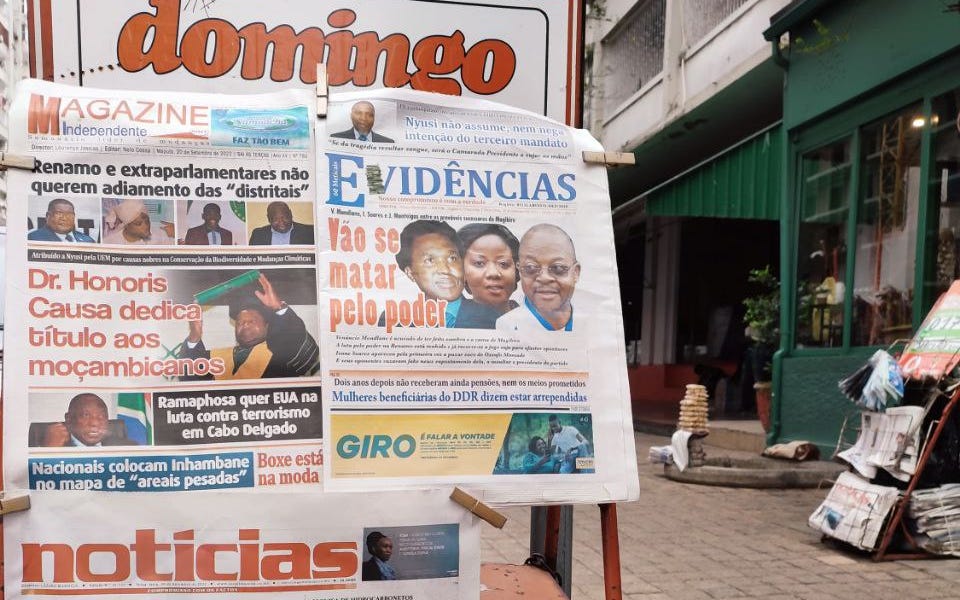 Mozambique publishes partial IMF agreement in hope of next disbursement in December; Nyusi ducks question on third term