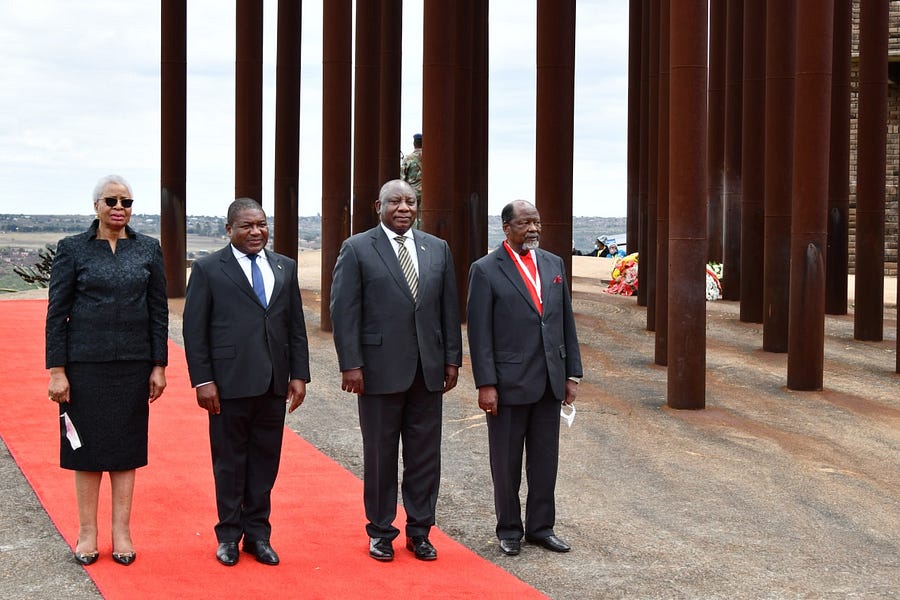 Important evidence disappears from hidden debts trial; Insurgents linked to drug trafficking