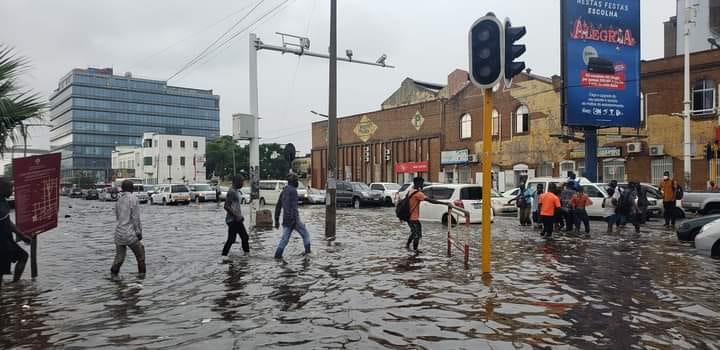 The future of LNG on both sides of the Ruvuma; SADC mission to Mozambique faces questions over its future