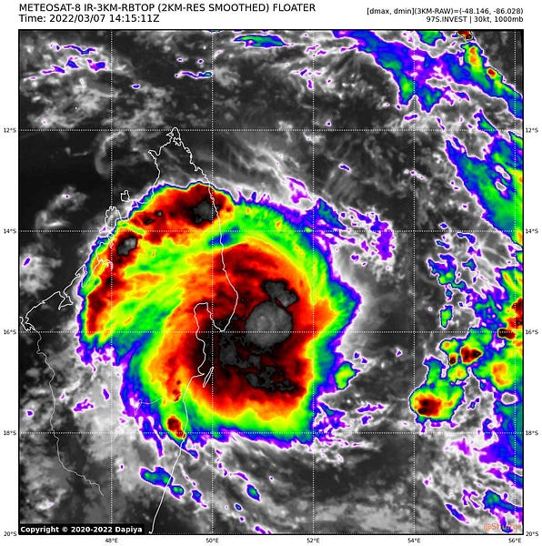 Mozambique pleads ignorance of Nyusi 'bribes' in London court case; Counter-terror law approved by Council of Ministers